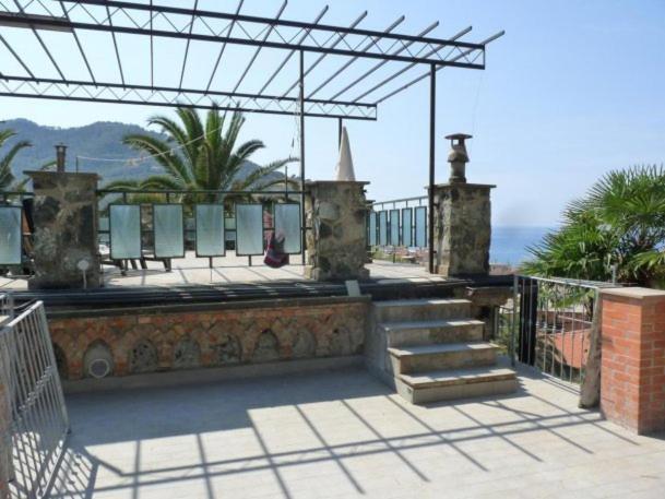Appartamento Al Castelletto Леванто Екстериор снимка